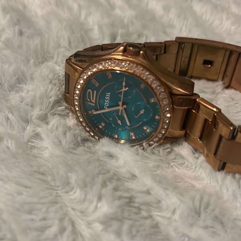 Fossil Watch - Picture 5 of 6